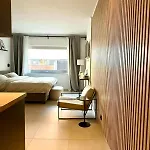 Charming In The Heart Of - Total Comfort *