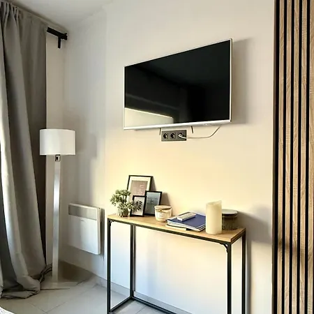 Apartment Charming In The Heart Of - Total Comfort Lüttich